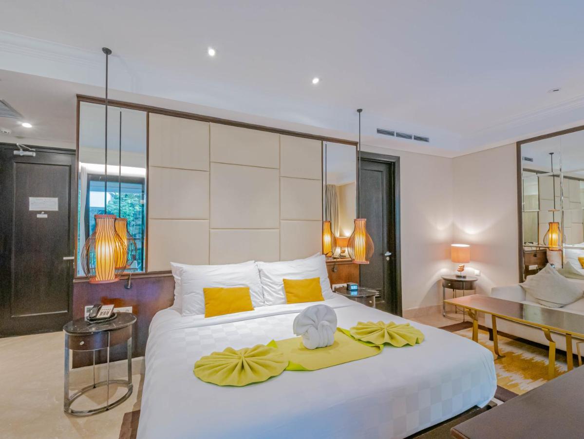 Hotel Jambuluwuk Oceano 5*