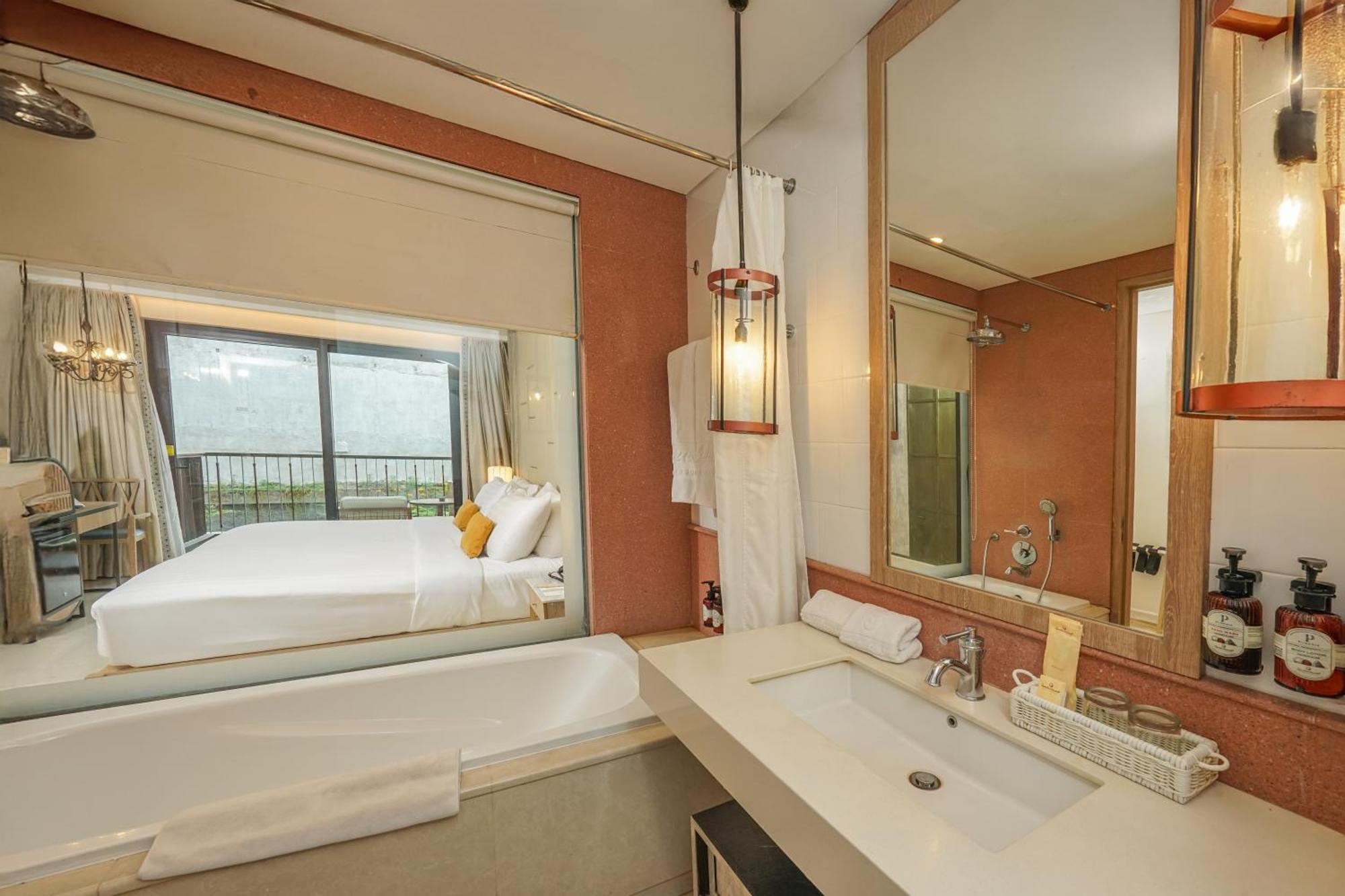 Jambuluwuk Oceano Hotel 5*
