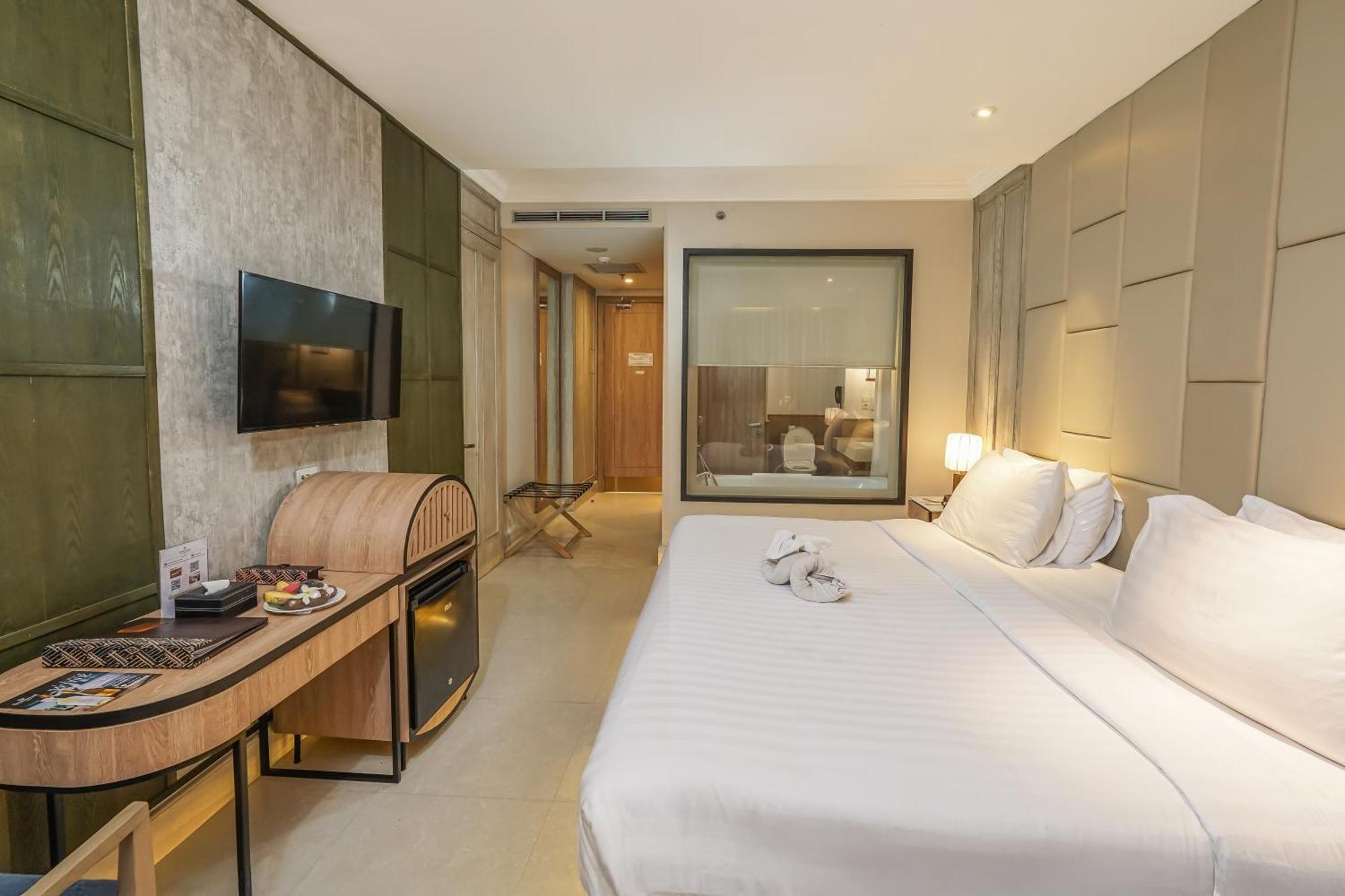 Jambuluwuk Oceano Hotel
